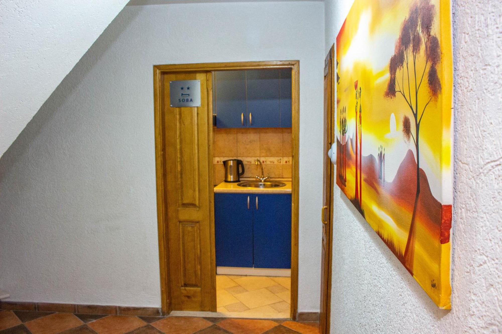 Guest House Sljuka Kotor Exterior foto